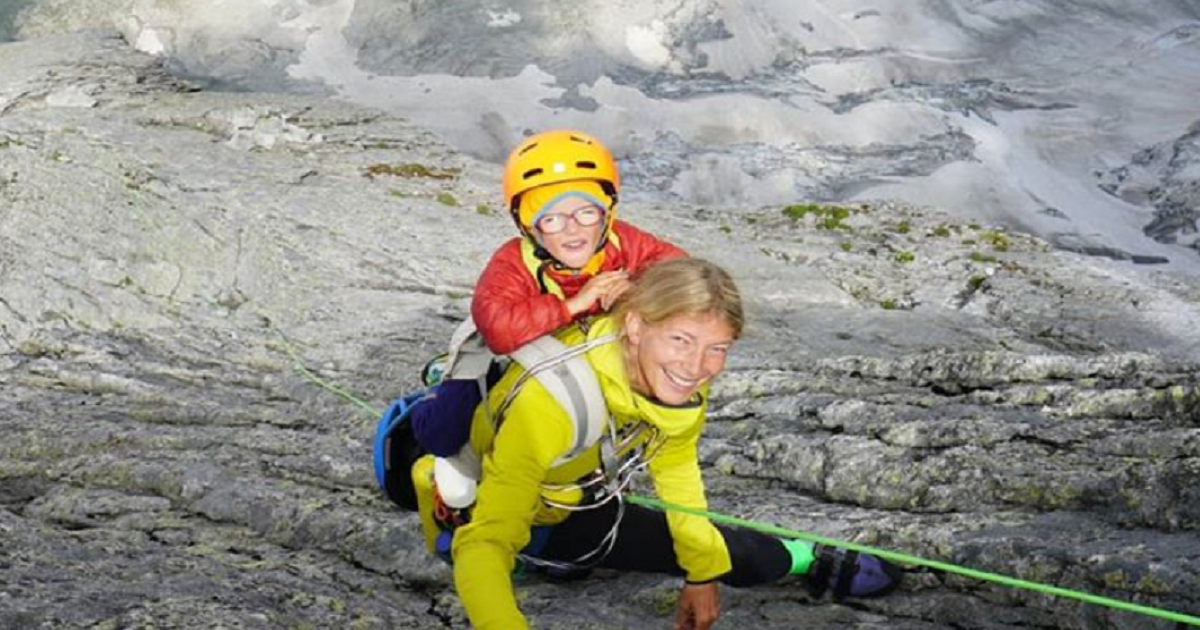 Ouders beklimmen 3.300 hoge berg met zoontje (3) en dochtertje (7).